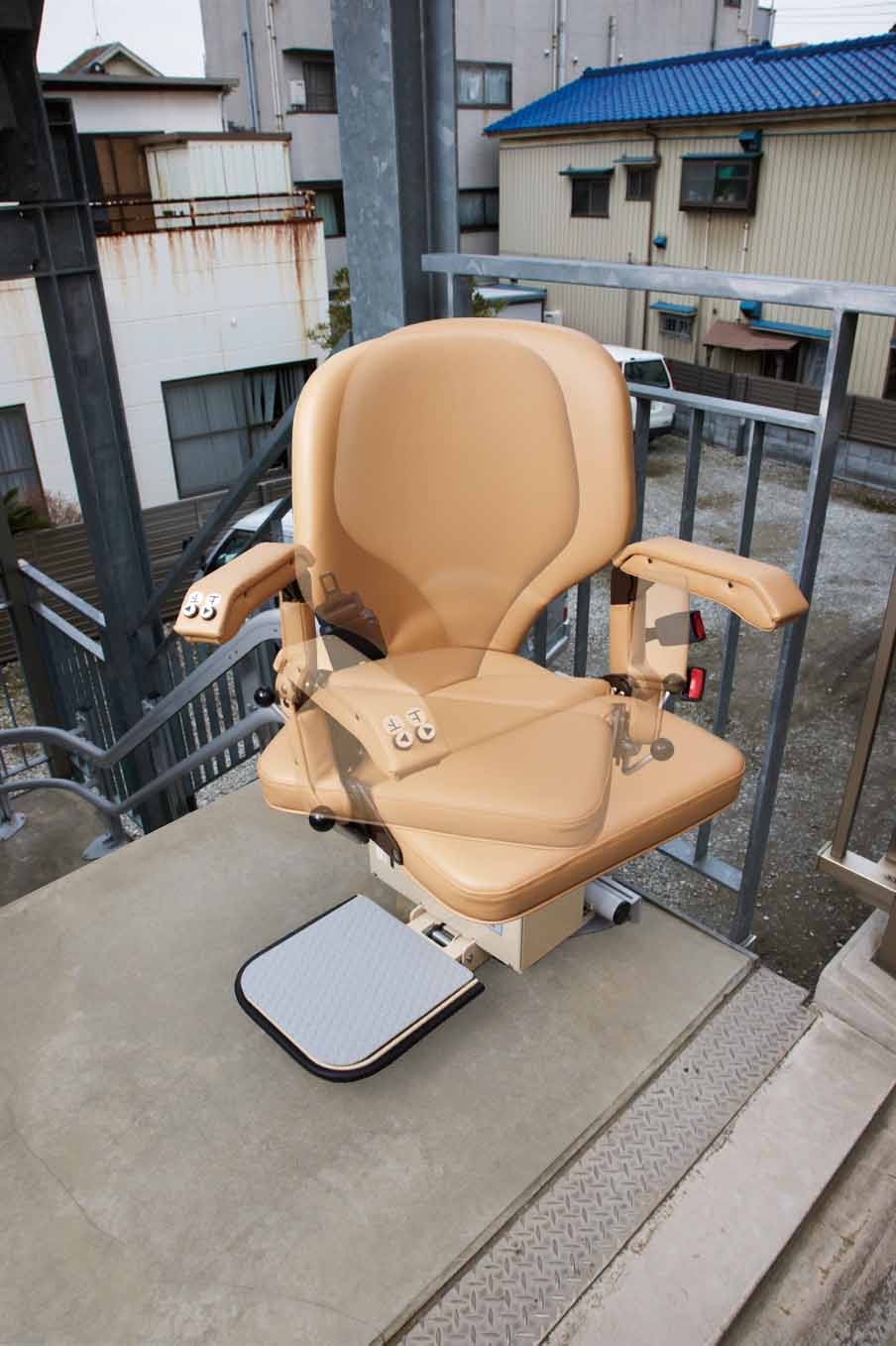 いす回転機能（上階）